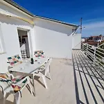 Apartment Prostorny Domov V Nejkrasnejsi Casti Chorvatska *