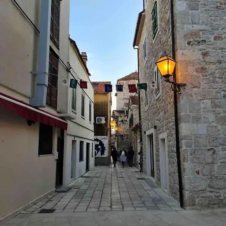 Prostorny Domov V Nejkrasnejsi Casti Chorvatska Apartament Vodice
