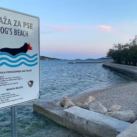 Prostorny Domov V Nejkrasnejsi Casti Chorvatska Vodice