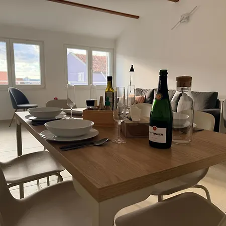 Prostorny Domov V Nejkrasnejsi Casti Chorvatska Appartement Vodice