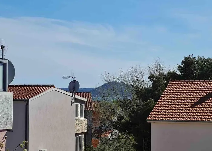 Prostorny Domov V Nejkrasnejsi Casti Chorvatska فوديس