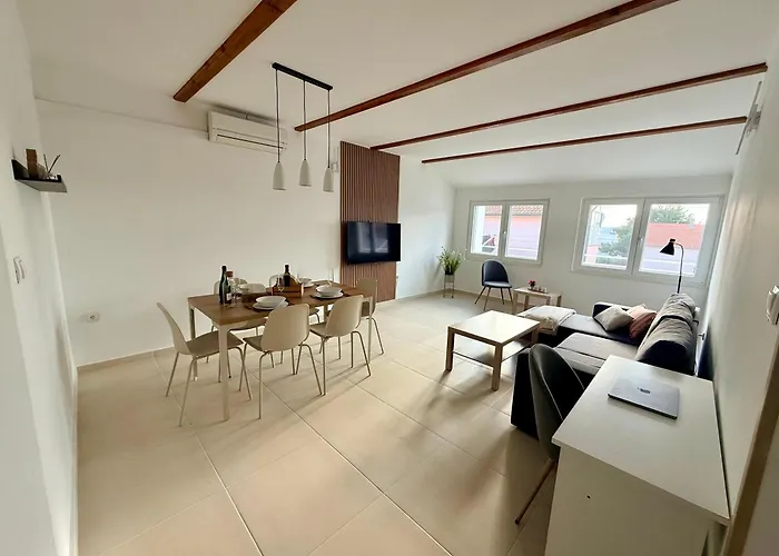 Prostorny Domov V Nejkrasnejsi Casti Chorvatska *